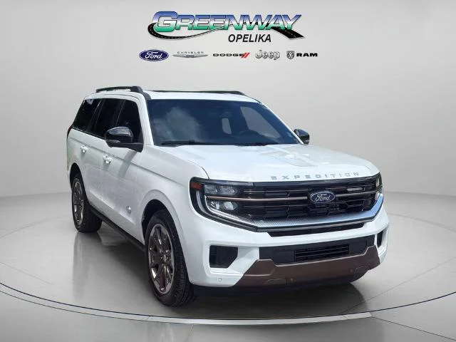 New 2026 Star White Metallic Tri-Coat Ford King Ranch® image 1