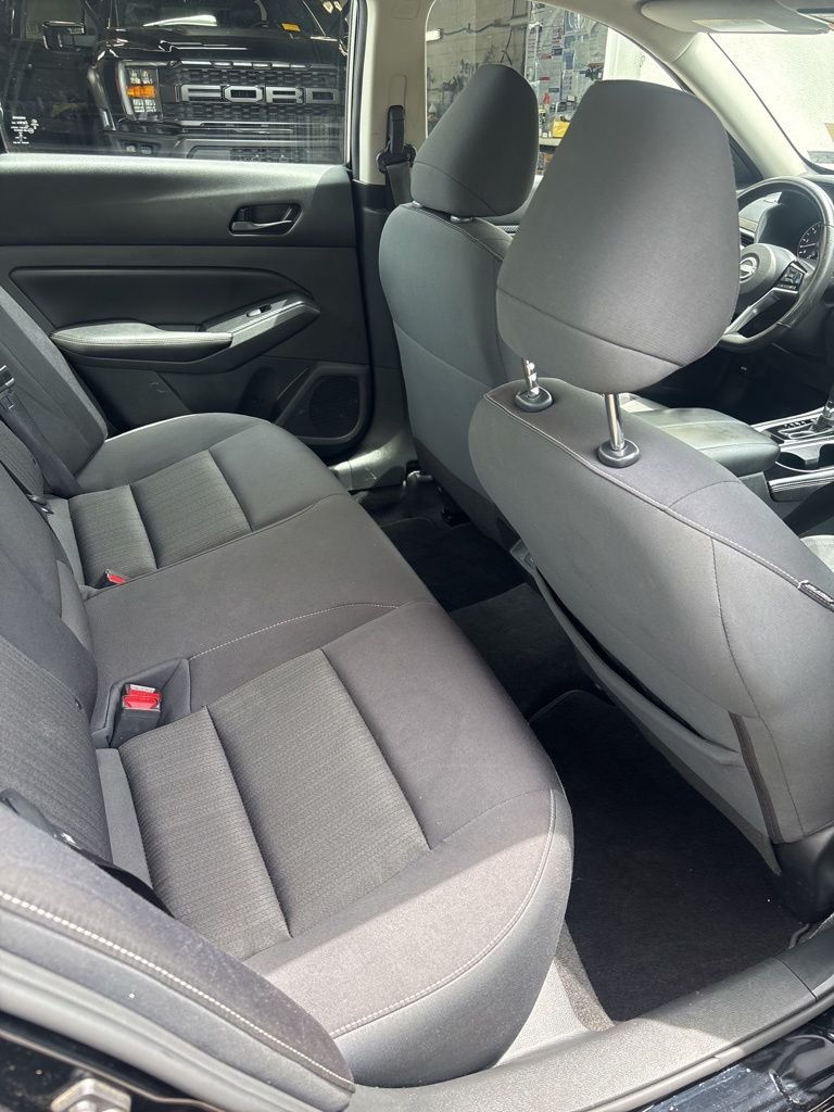 Used 2024 Black Nissan 2.5 SV image 21