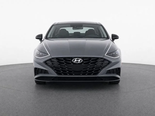 Used 2023 Gray Hyundai SEL Plus image 10