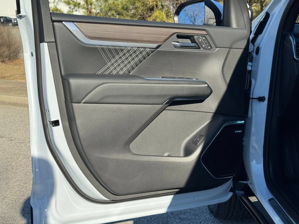 New 2026 Glacier White Tricoat GMC Denali image 17