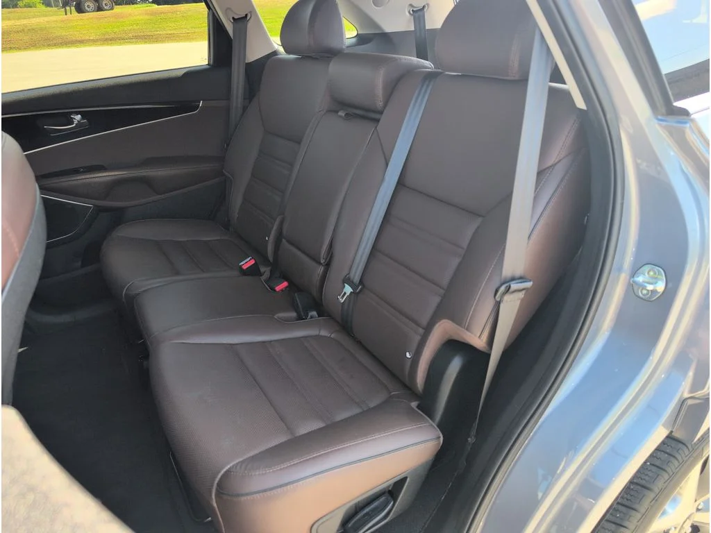 Used 2020 SILVER Kia 4d SUV FWD SX image 29