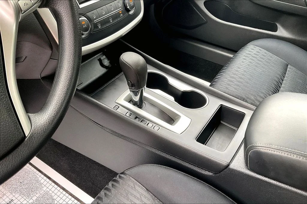 Used 2016 Gray Nissan 2.5 S image 17
