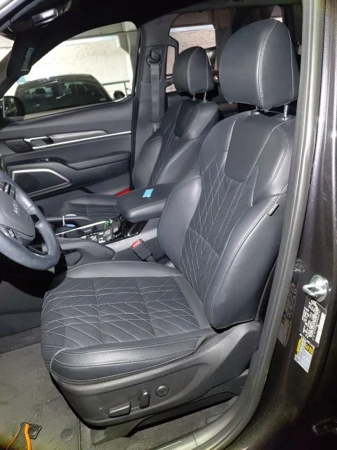 Certified Used 2025 Gray Kia EX X-Pro AWD image 7