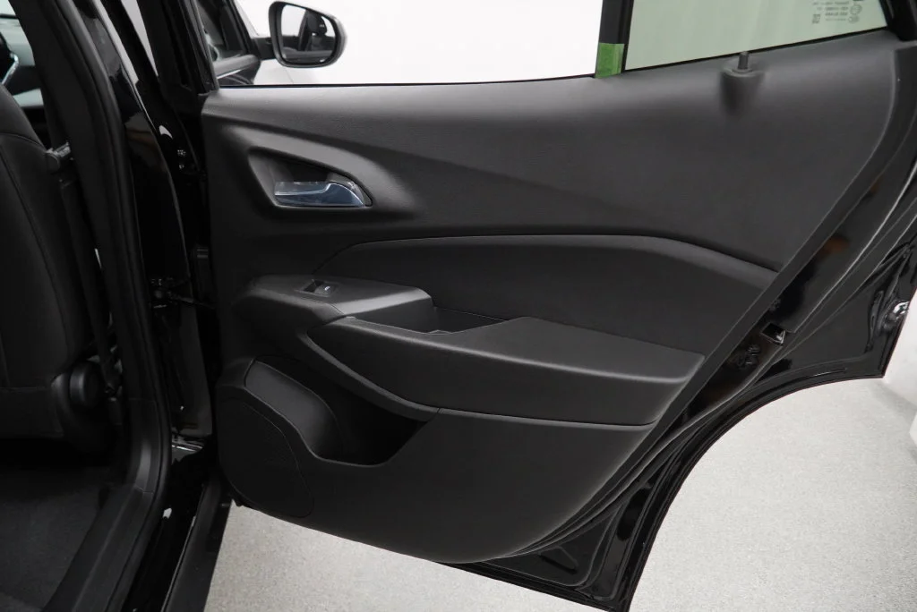 New 2026 Mosaic Black Metallic Chevrolet LT image 26