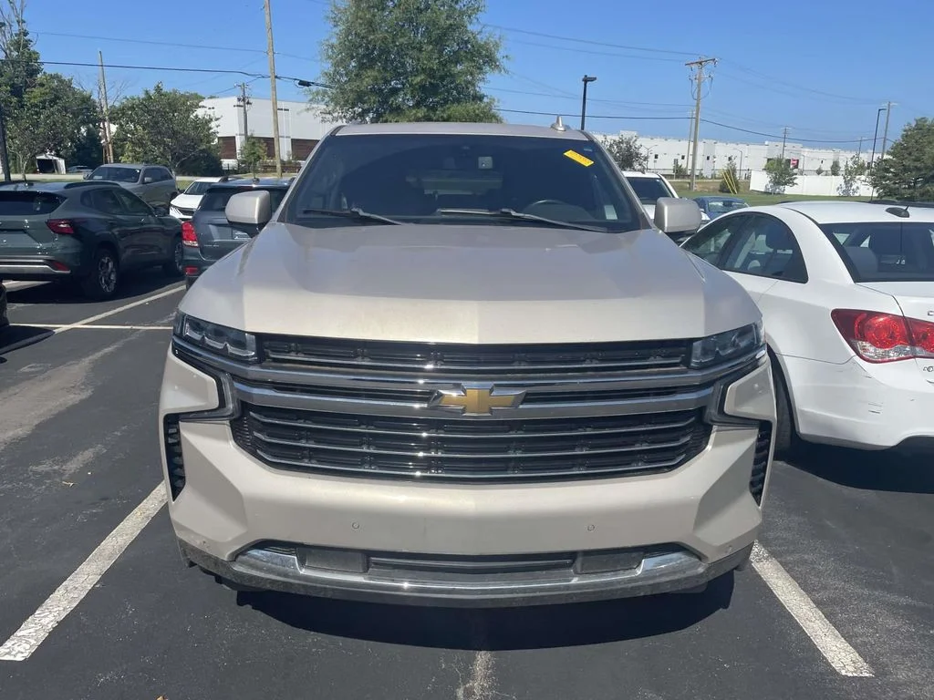 Used 2022 EMPIRE BEIGE METALLIC Chevrolet LT image 2