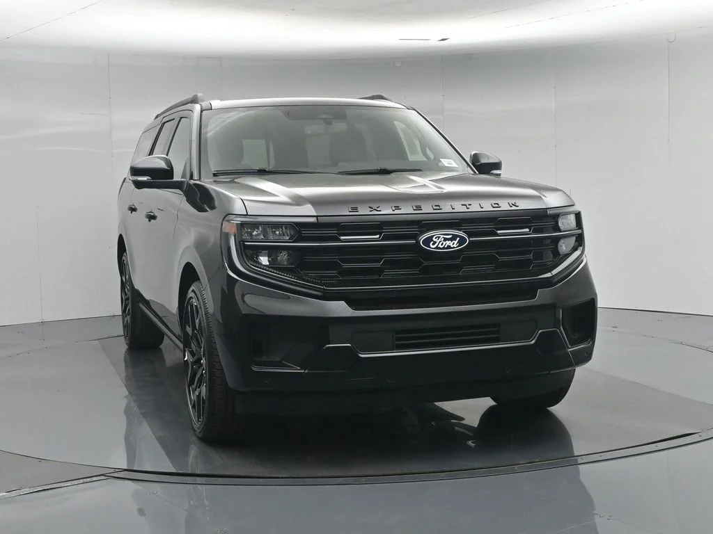 New 2027 Agate Black Metallic Ford Platinum image 57