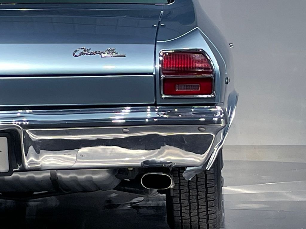 Used 1969 Blue Chevrolet  image 9