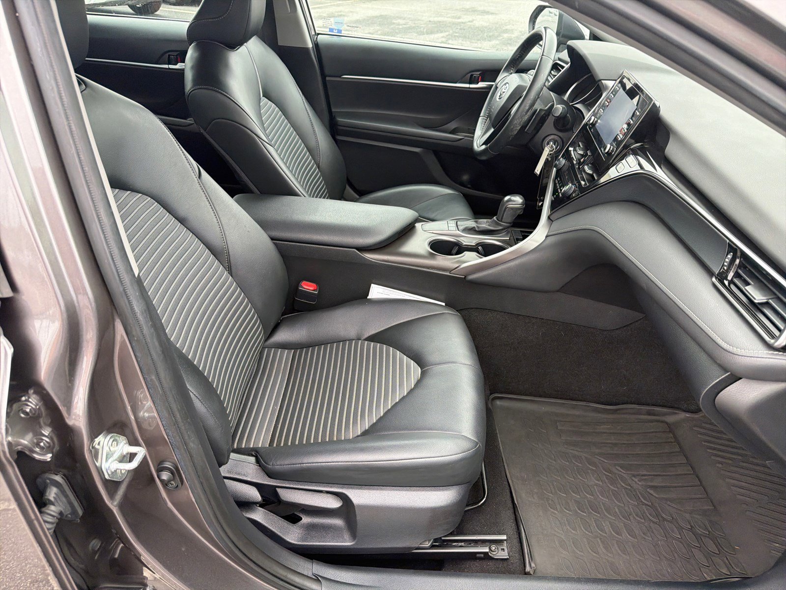Used 2023 Predawn Gray Mica Toyota SE Nightshade image 15