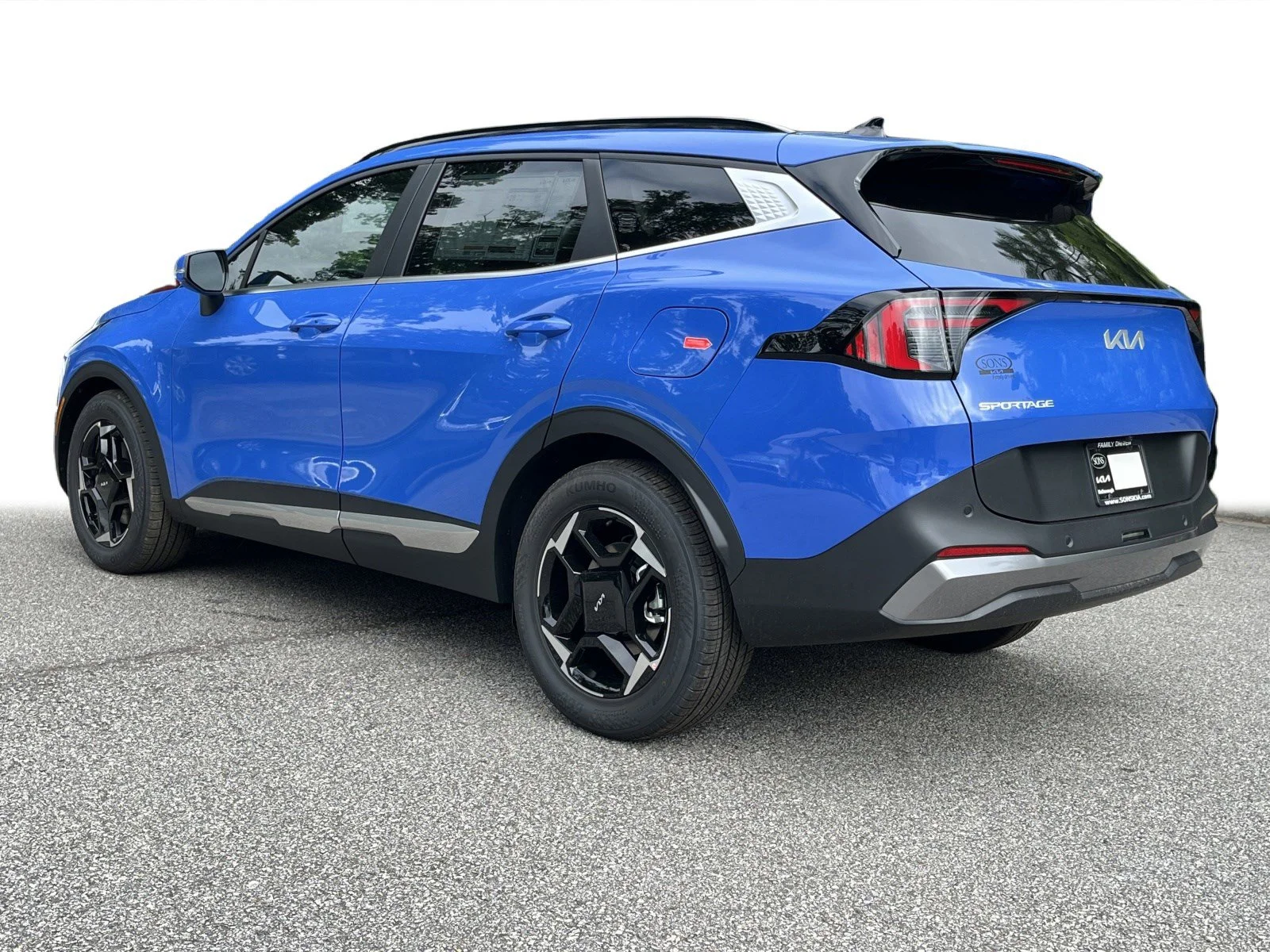 2026 Kia Sportage EX - Photo 24