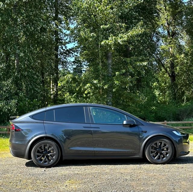 2024 Tesla Model X Long Range - Photo 9