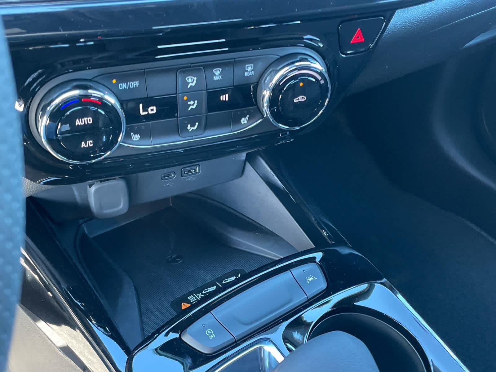 2026 Chevrolet Trax RS - Photo 35