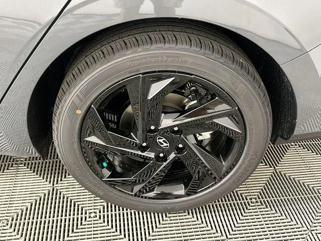 New 2026 Hyundai ELANTRA SEL Sport