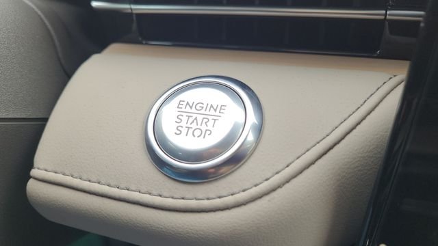 2025 Lincoln Nautilus Reserve - Photo 24