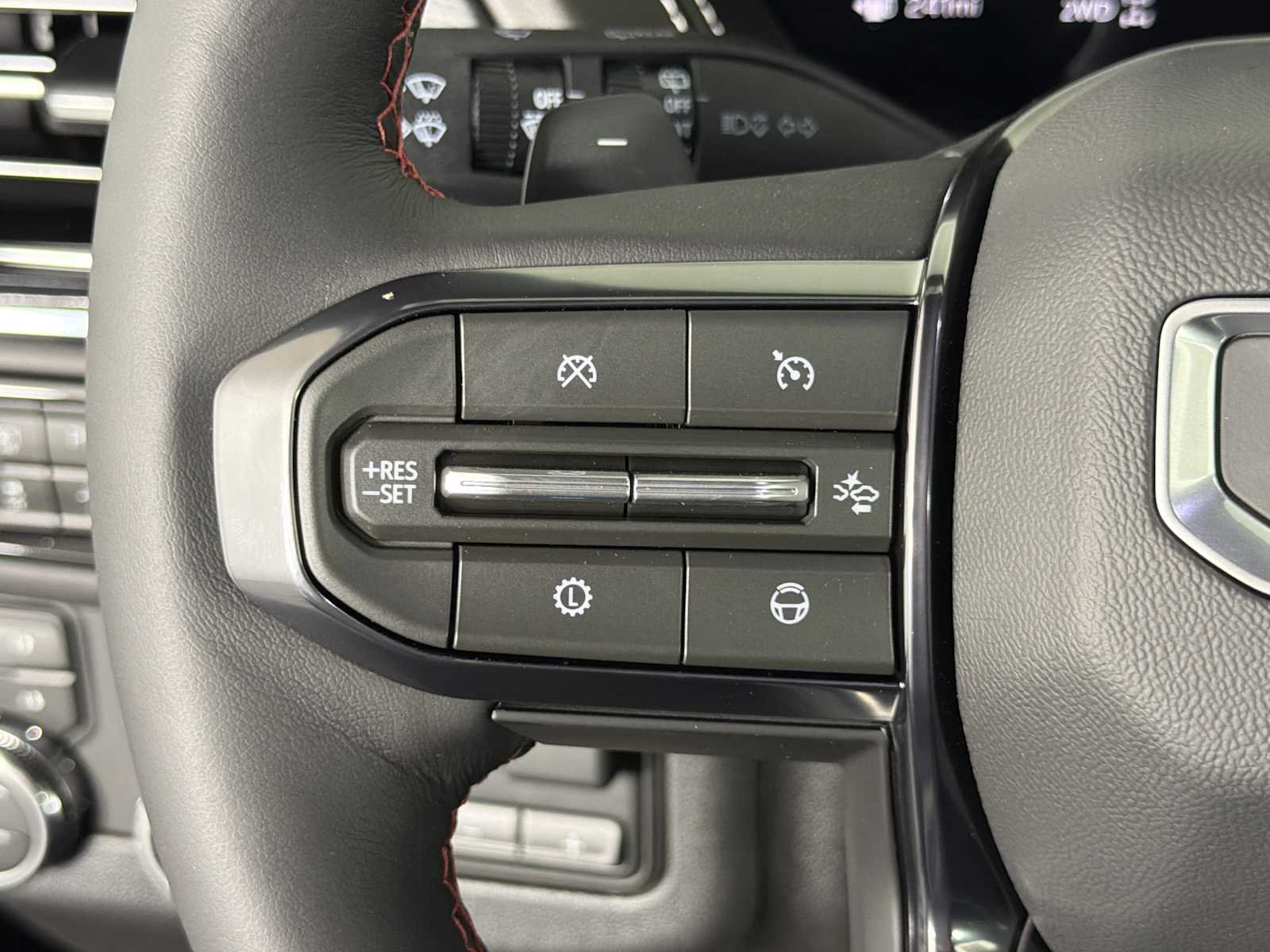 New 2026 Onyx Black GMC AT4 Ultimate image 30