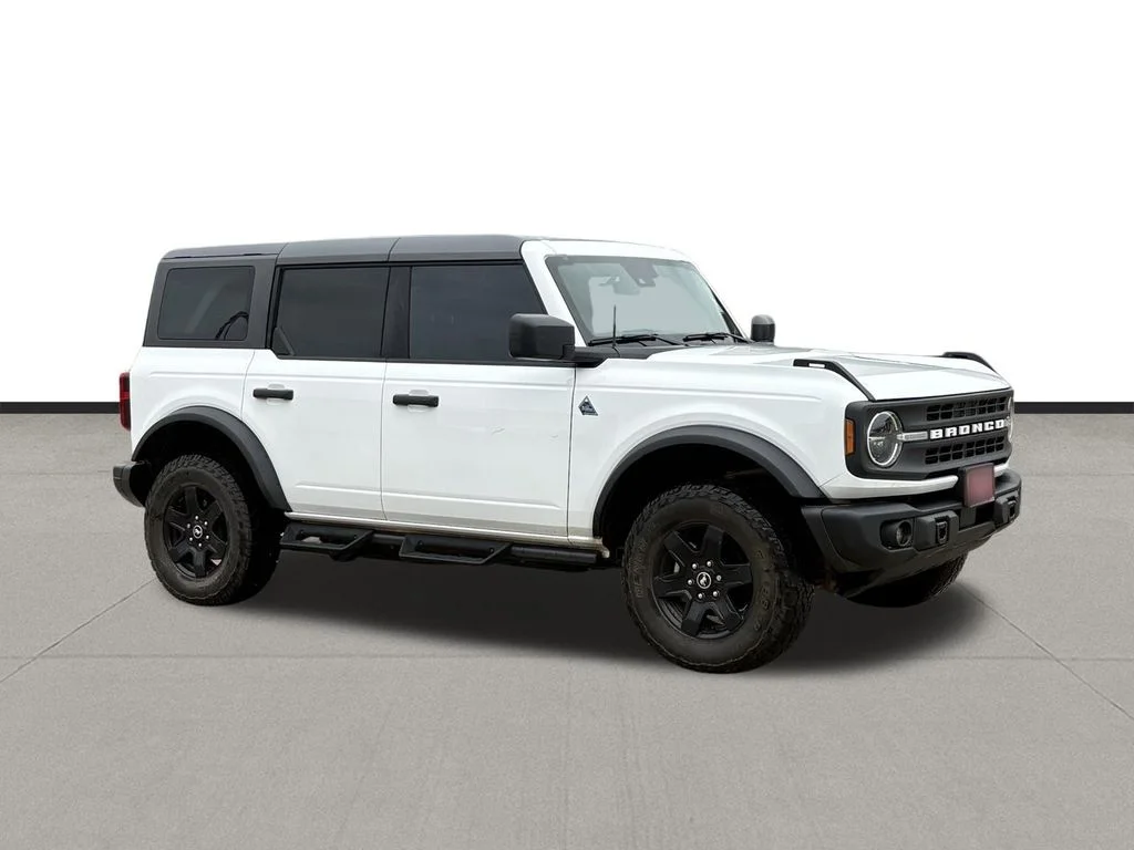 Used 2024 Oxford White Ford Black Diamond image 3