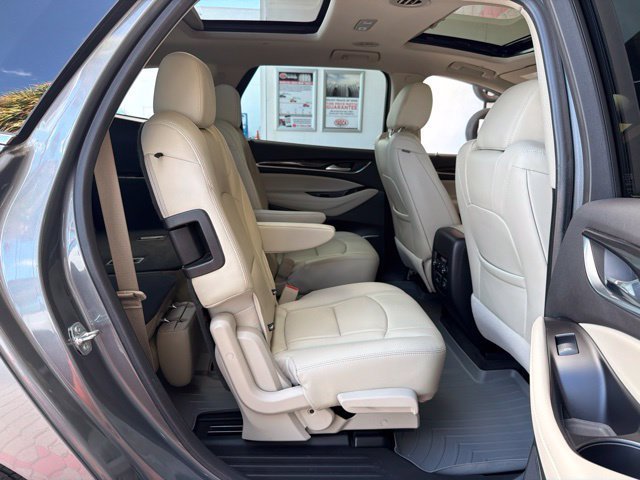 Used 2020 Includes Pitch Dark Night lower exterior accent color.) Buick Premium image 20