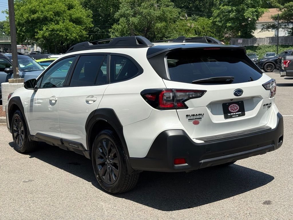 Used 2024 White Subaru Onyx Edition XT image 10