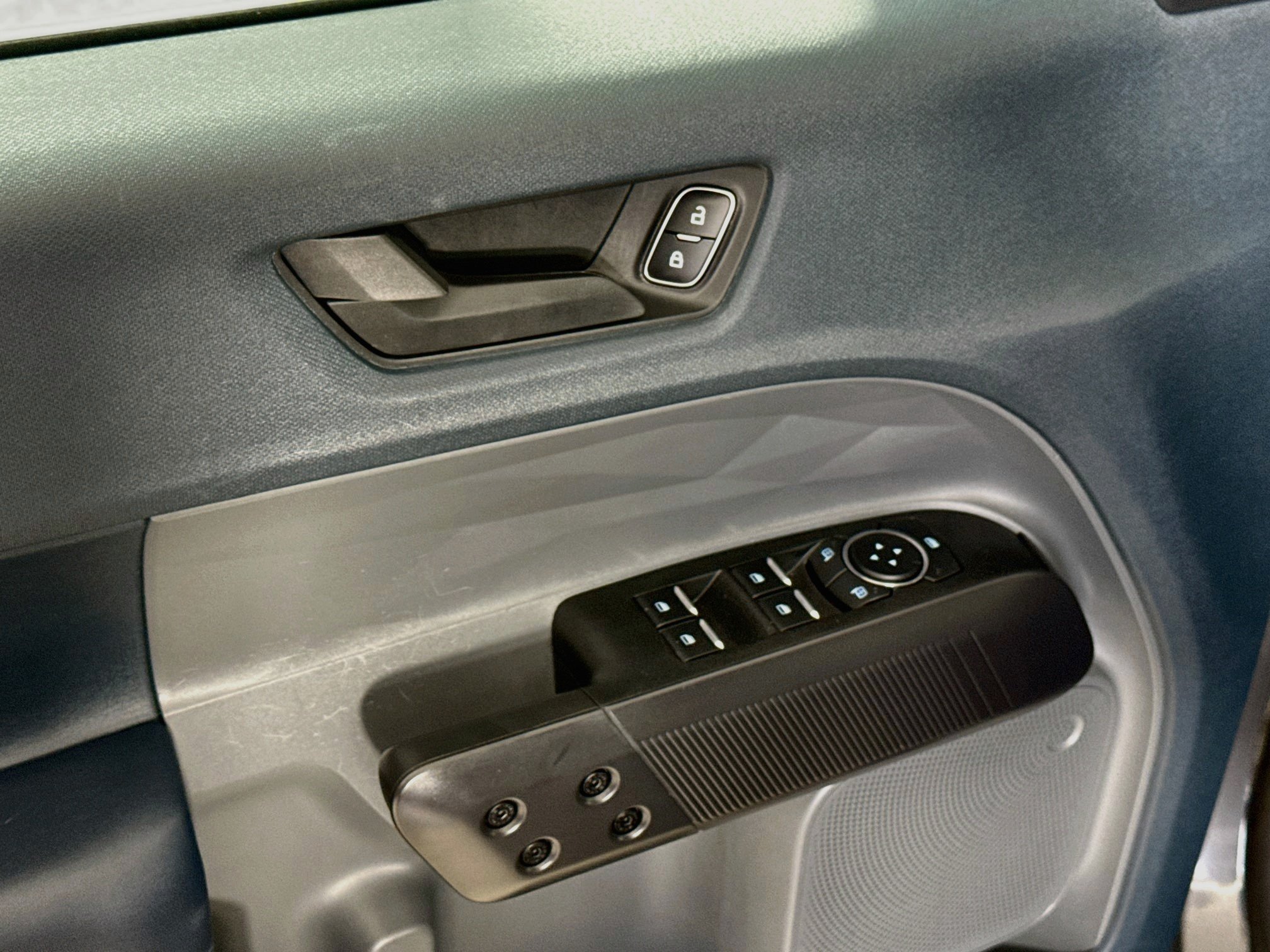 Used 2024 Carbonized Gray Metallic Ford XLT Advanced image 17