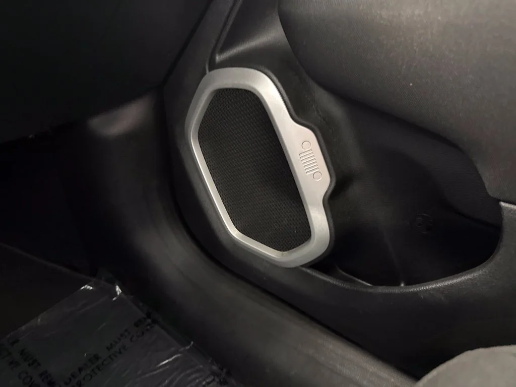 Used 2021 White Jeep Sport image 31