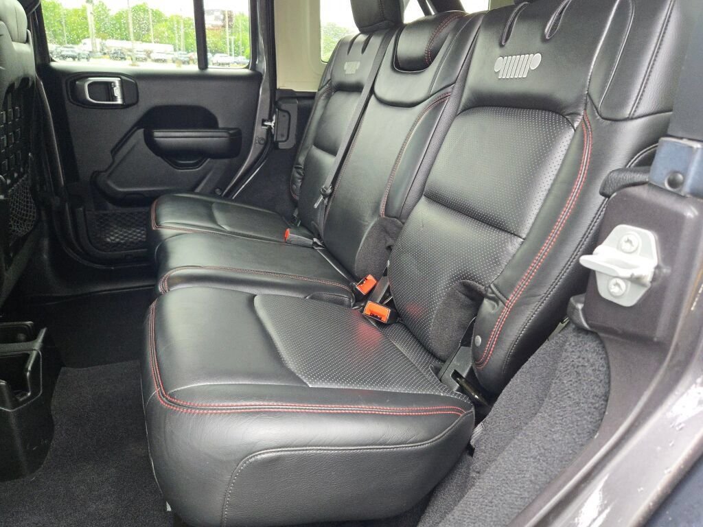 Used 2020 Gray Jeep Unlimited Rubicon image 18