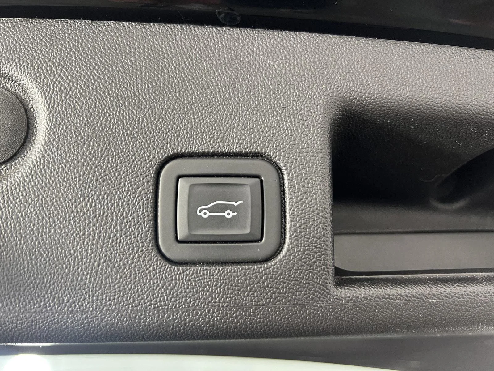 Used 2024 Black Metallic Chevrolet LT image 20