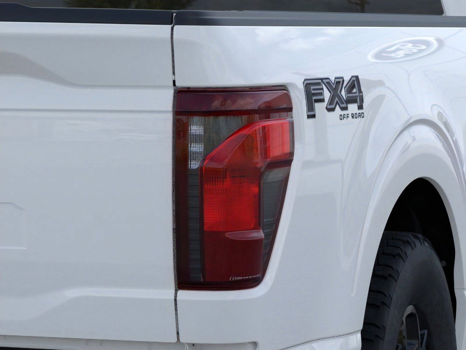 New 2026 Oxford White Ford XLT image 21