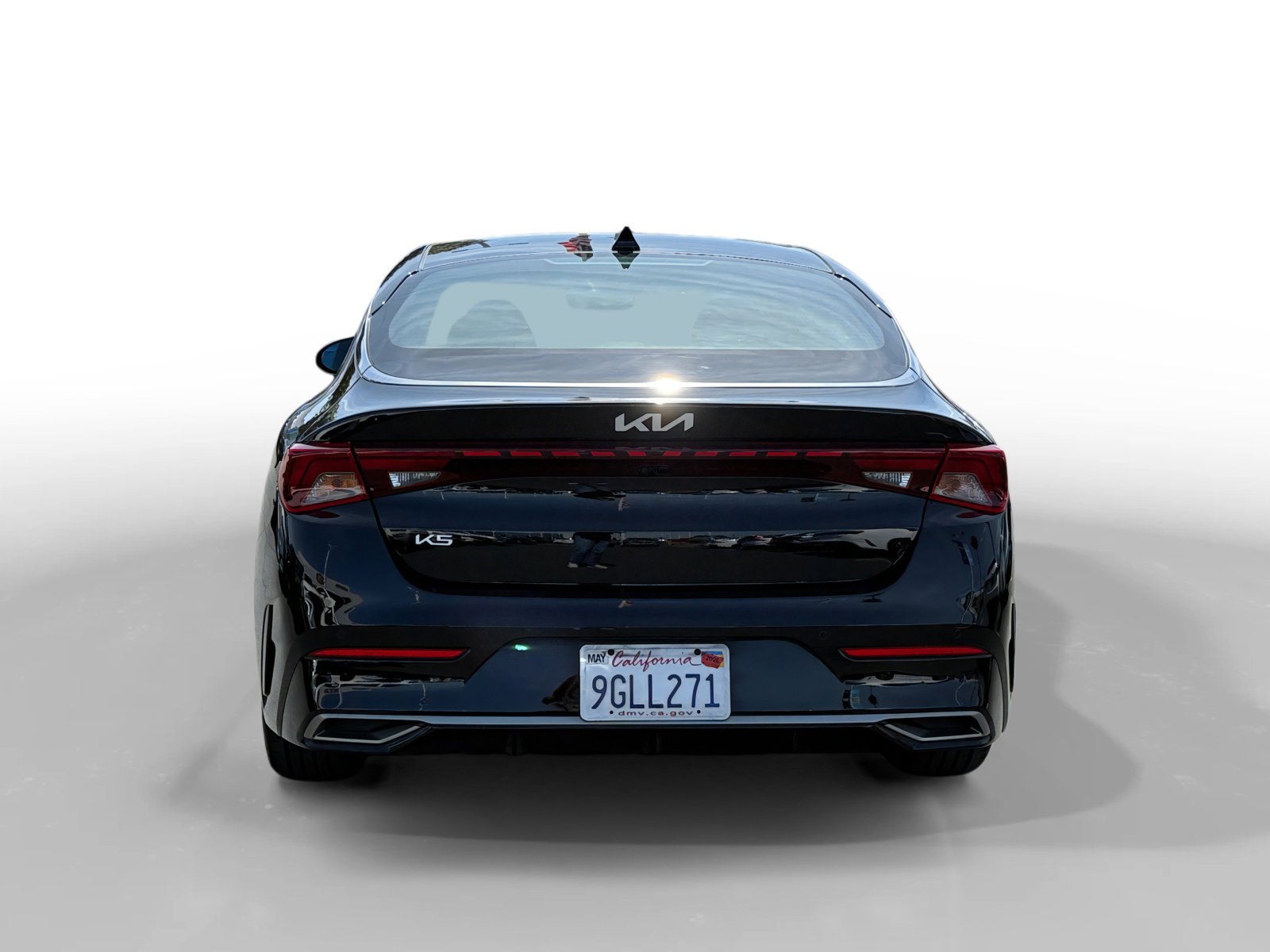 Used 2023 Ebony Black Kia EX image 4