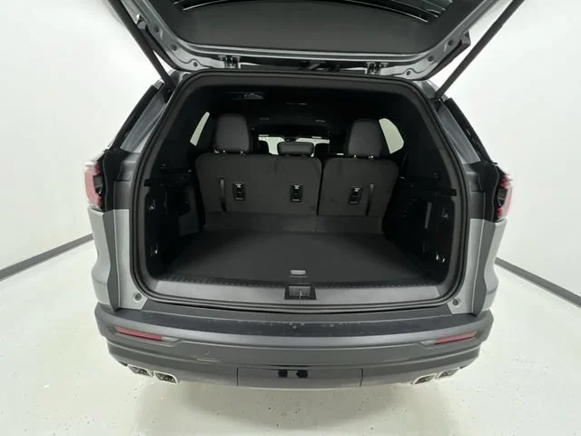 2026 GMC Acadia AT4 - Photo 27