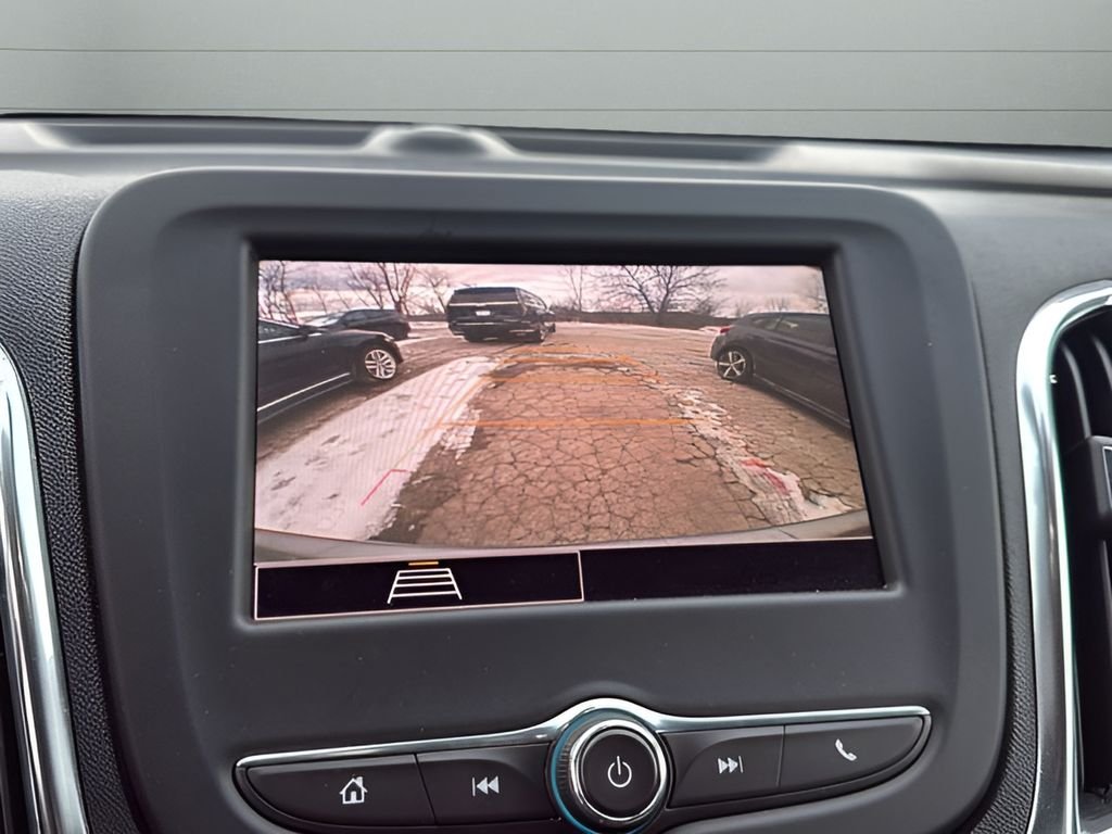 Used 2023 Gray Chevrolet LT image 21