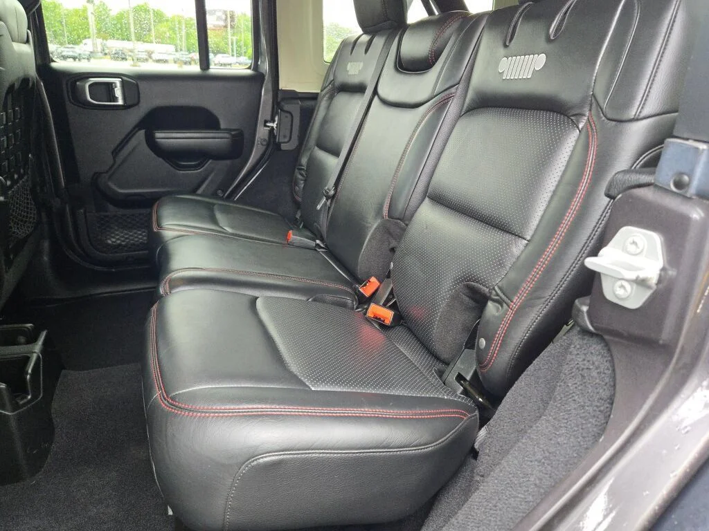 Used 2020 Gray Jeep Unlimited Rubicon image 18