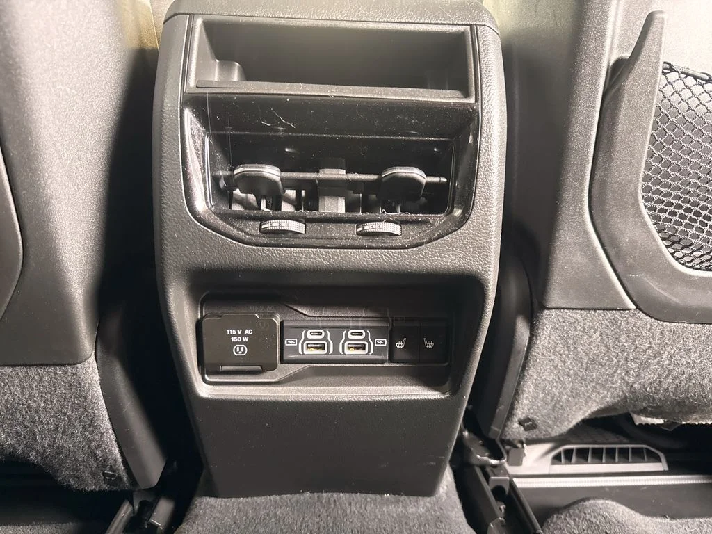 Used 2023 Black Jeep Limited image 11