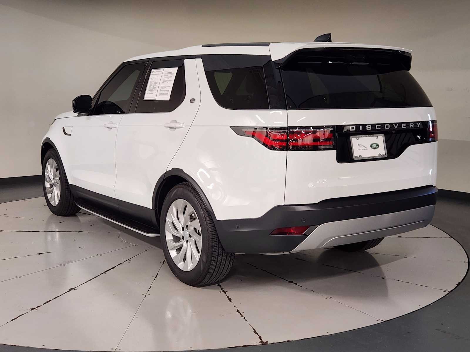 Used 2026 Fuji White Land Rover S image 6