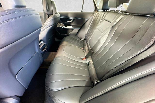 New 2026 MANUFAKTUR Alpine Grey Mercedes-Benz E 450 image 52