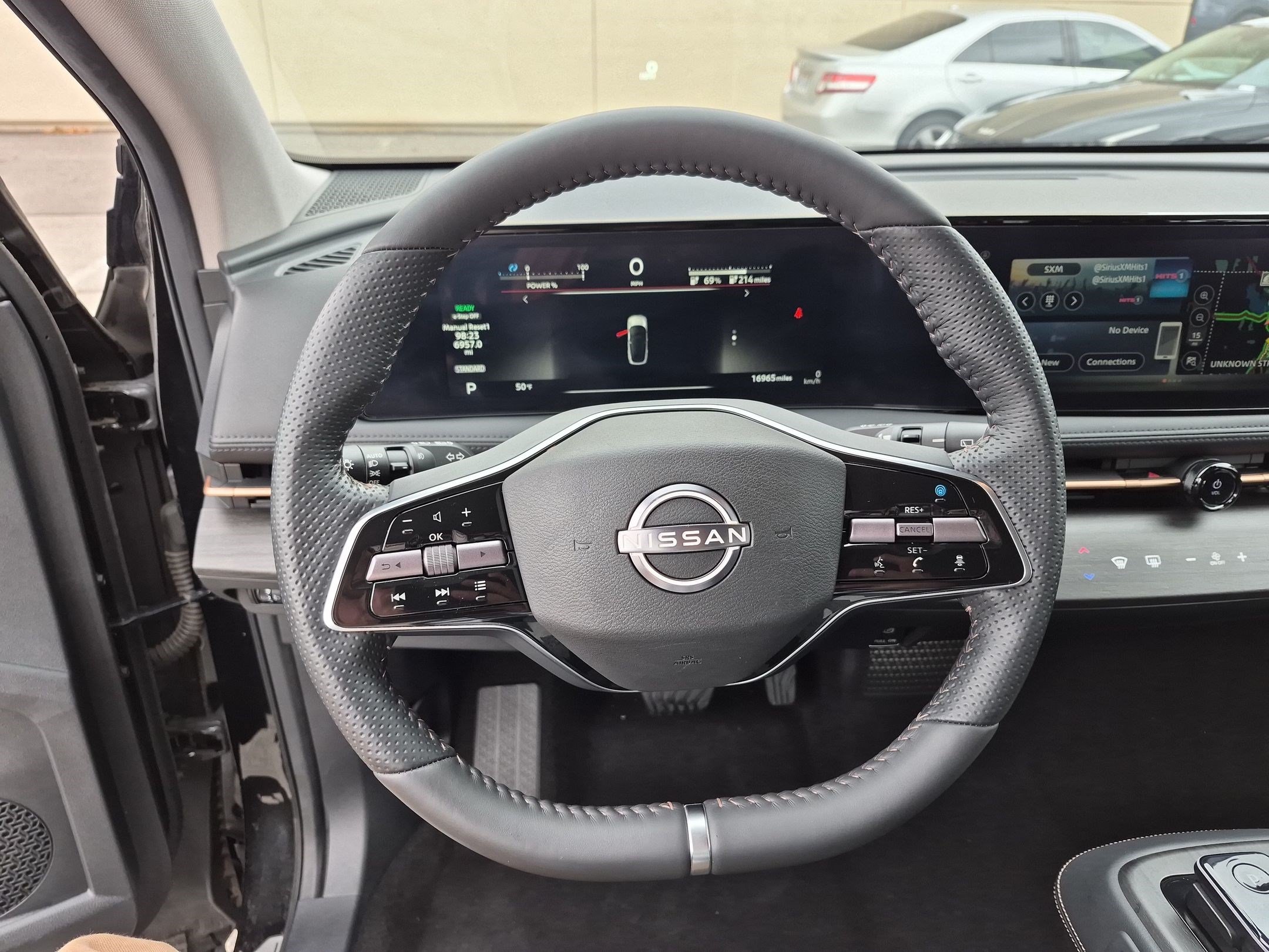 Certified Used 2024 Black Diamond Pearl Nissan EVOLVE+ image 17