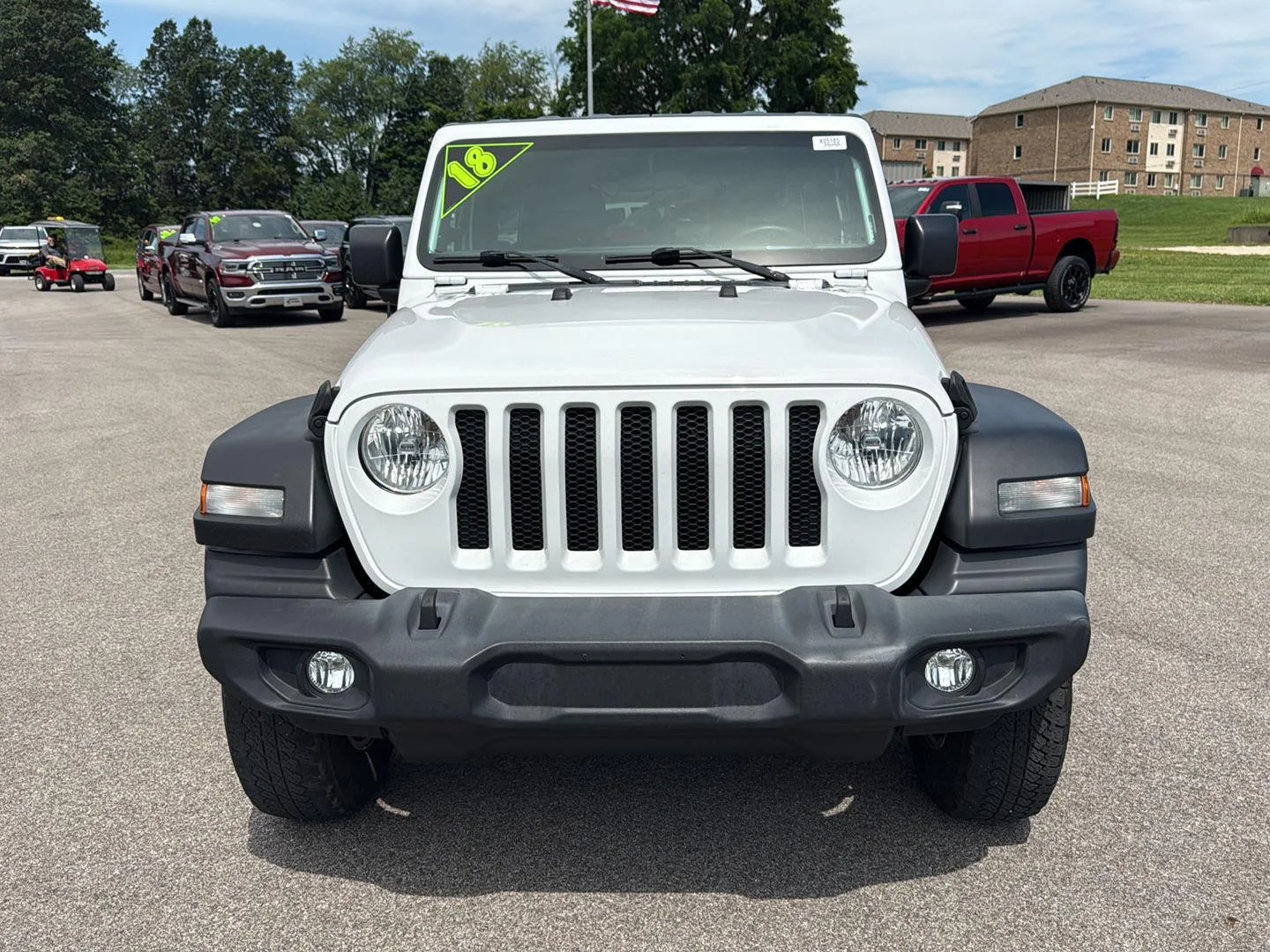 Used 2018 Bright White Clearcoat Jeep Sport S image 12