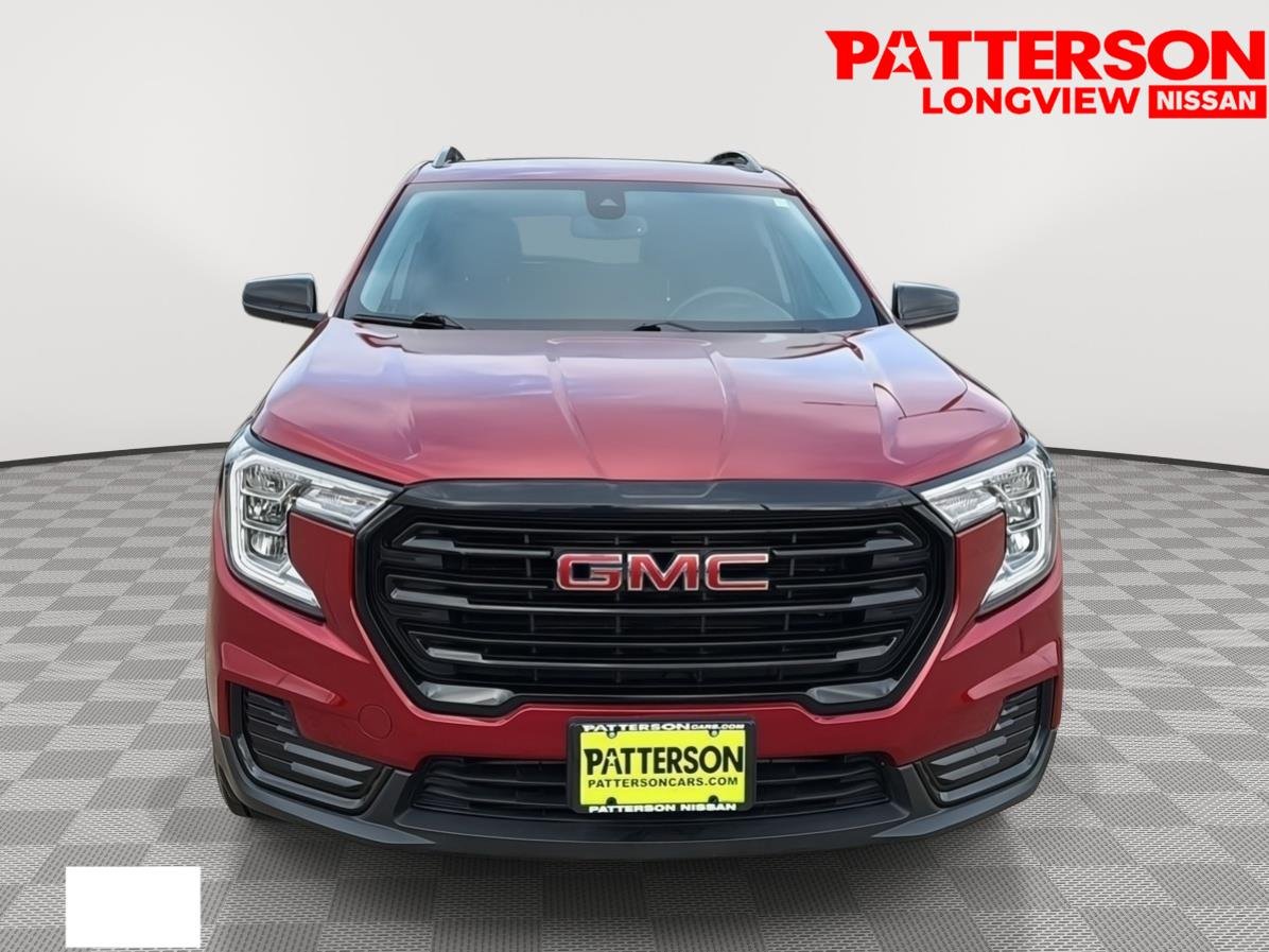 Used 2023 Volcanic Red Tintcoat GMC SLE image 2