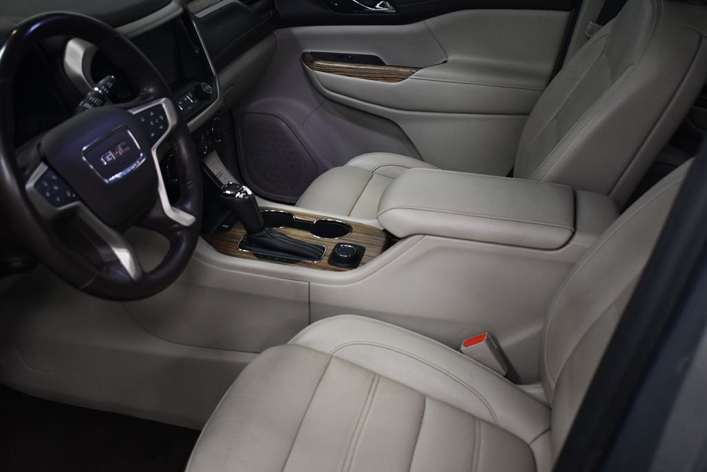 Used 2019 Pepperdust Metallic GMC Denali image 26