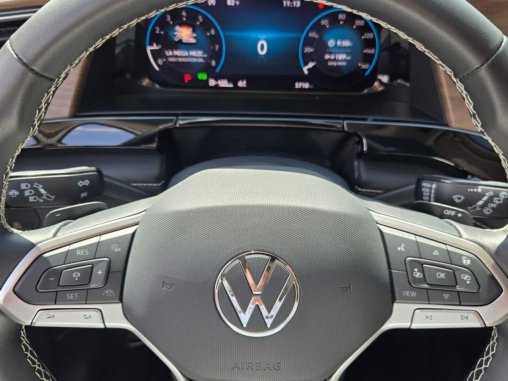 Certified Used 2026 White/off-white Volkswagen SE w/Technology image 26