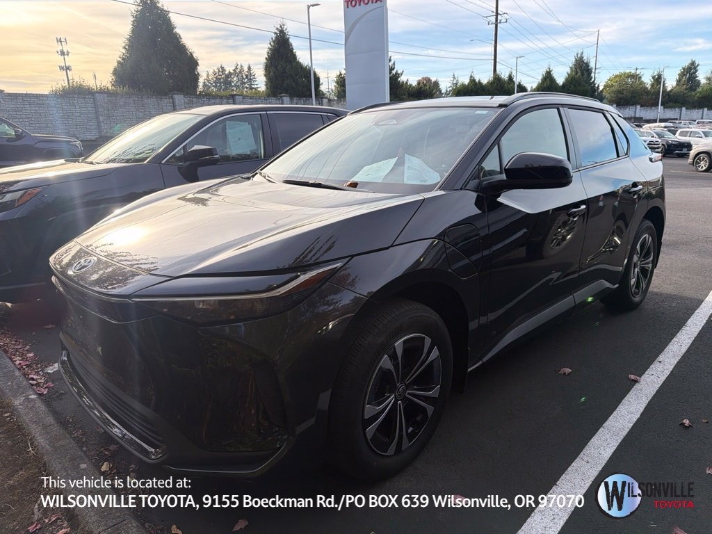 Used 2025 Black Toyota XLE image 1