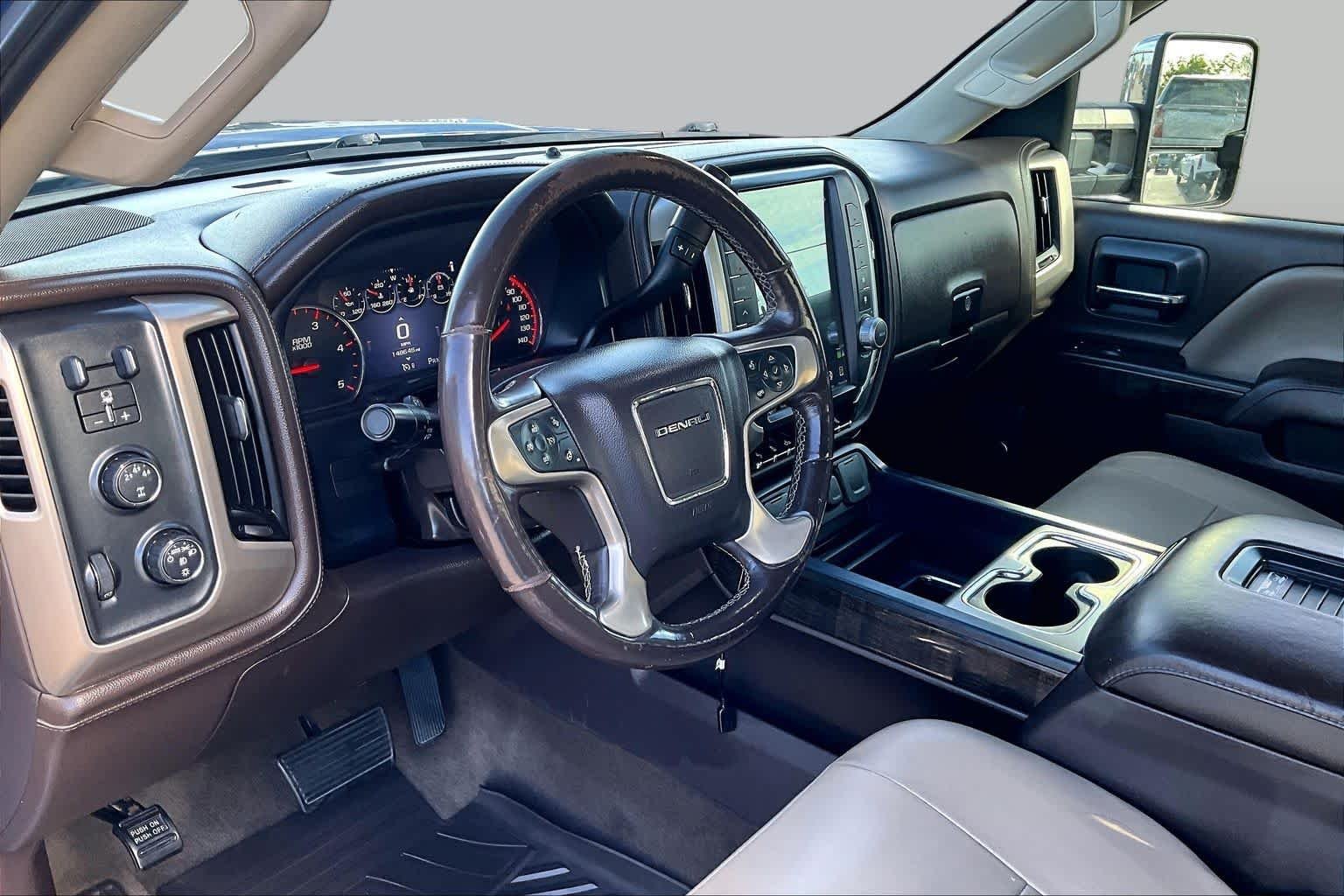Used 2016 Stone Blue Metallic GMC Denali image 15