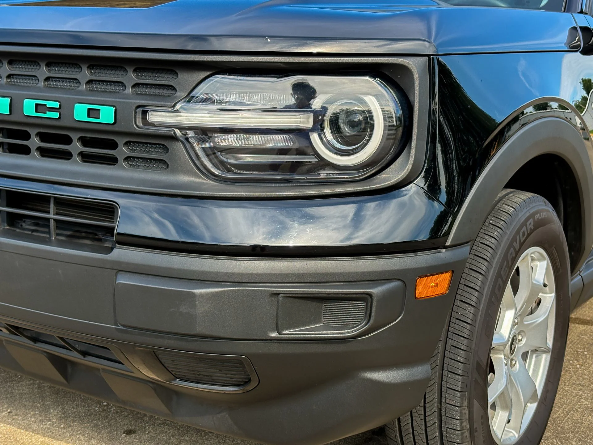 Used 2022 Black Ford Base image 6