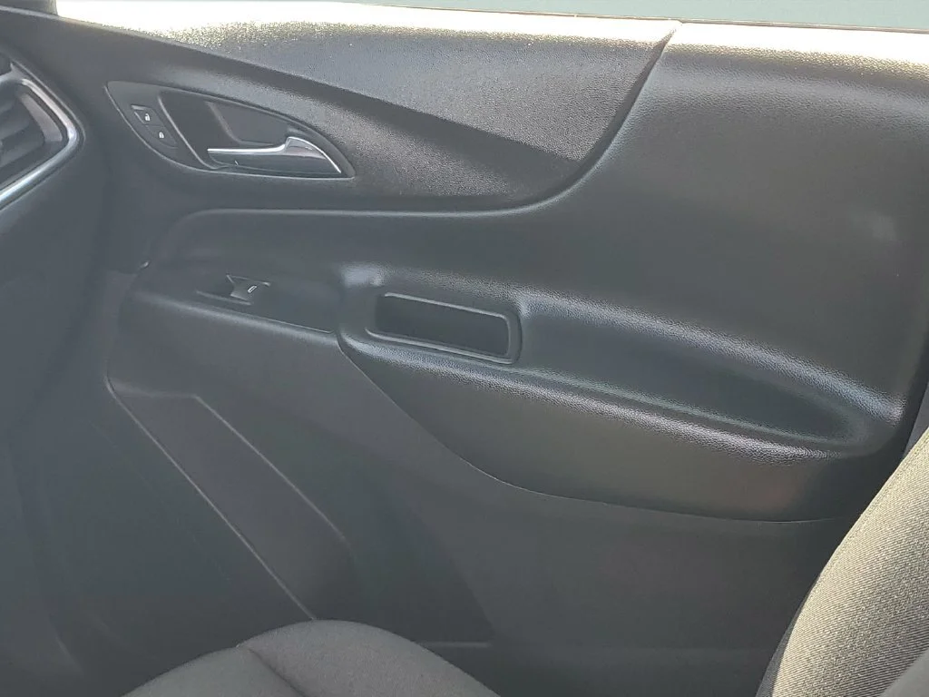 Used 2020 MOSAIC BLACK METALLIC Chevrolet LT image 13