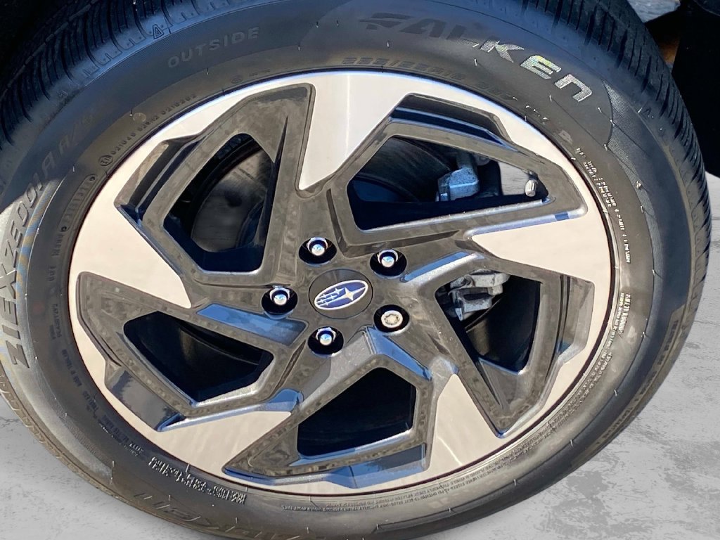 Used 2024 Gray Subaru Limited image 33