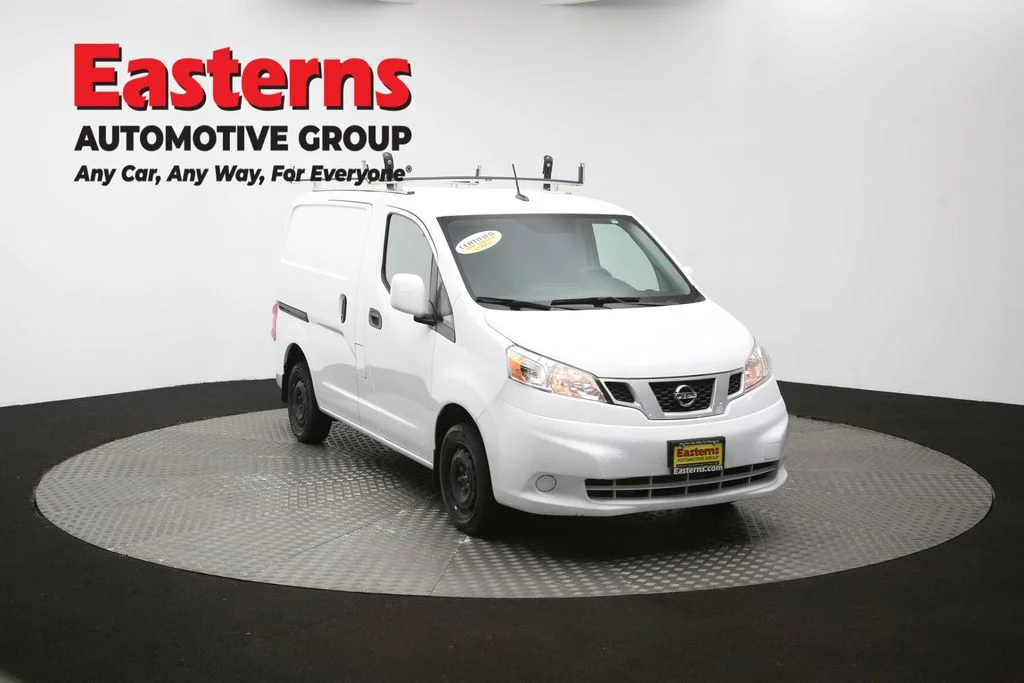 Used 2021 White Nissan SV image 49
