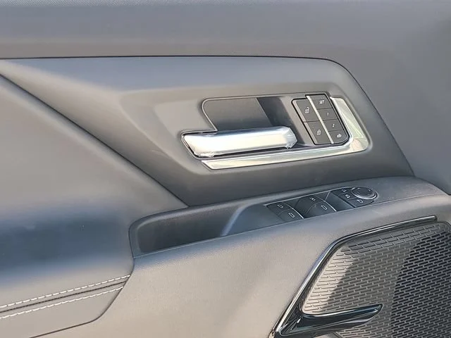 New 2026 Summit White Chevrolet LT - Extended Range image 18