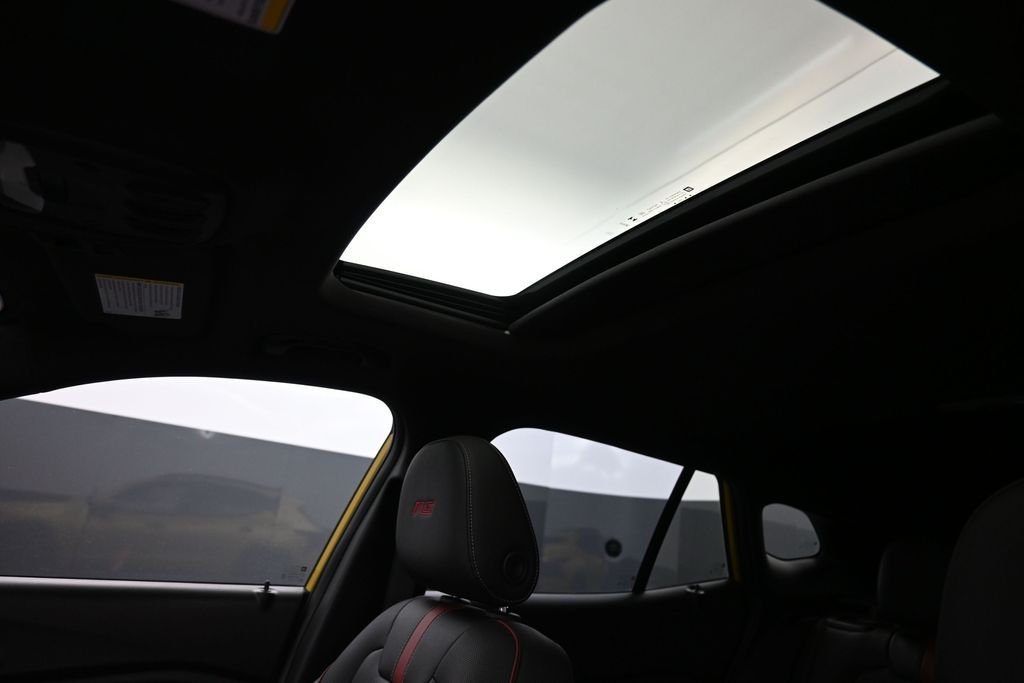 Used 2024 Yellow Chevrolet 2RS image 7
