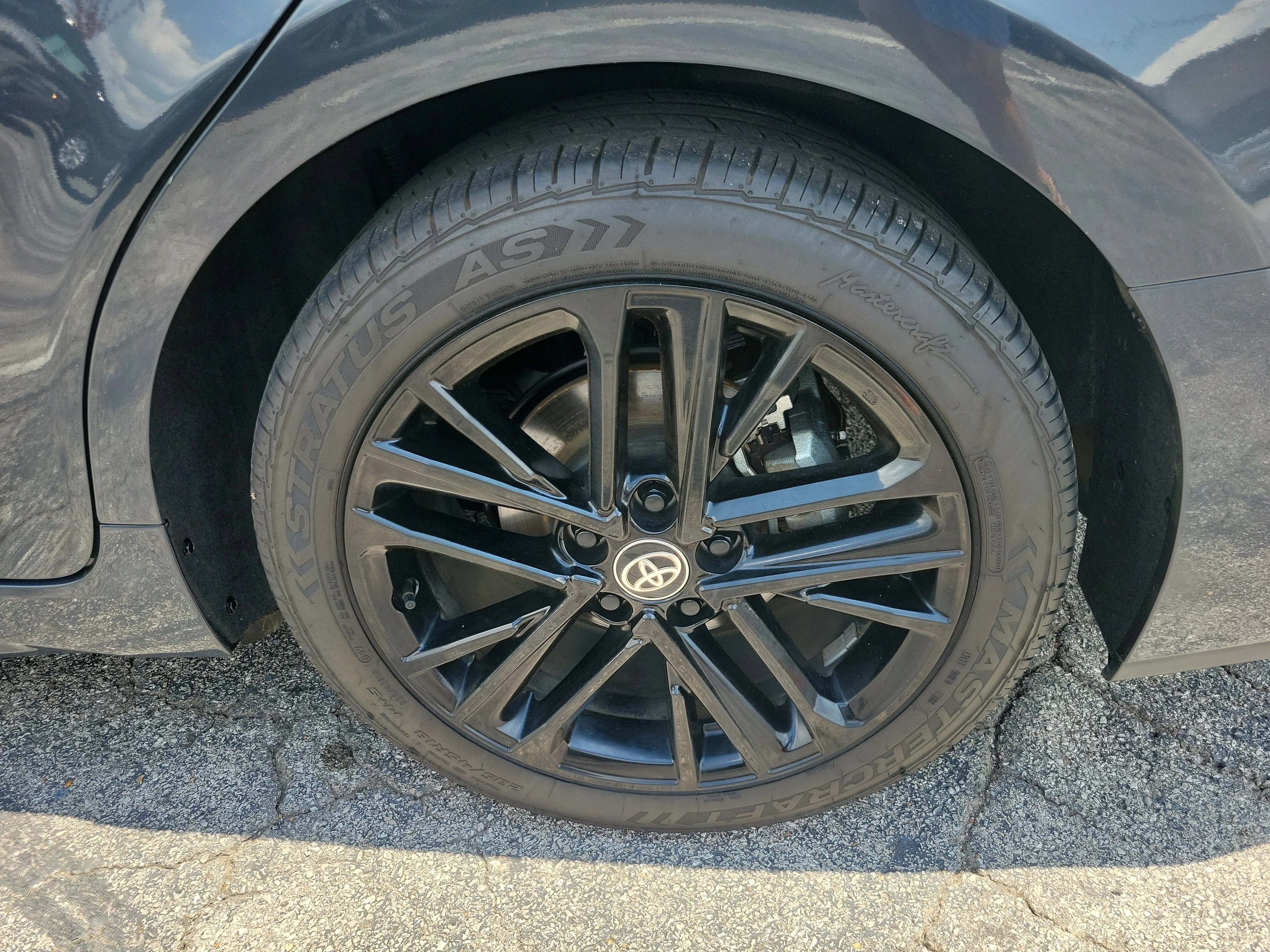 Used 2025 Underground Toyota SE image 25