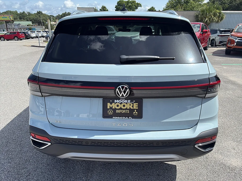 New 2026 Monument Gray Volkswagen SE FWD image 7