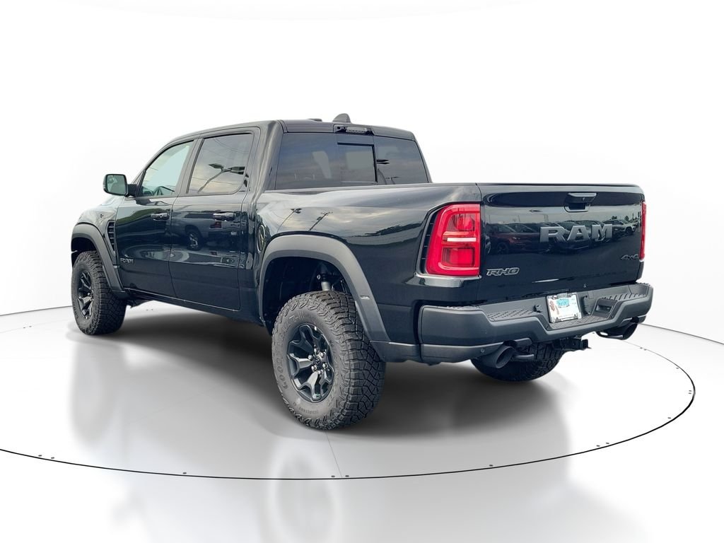 New 2026 Diamond Black Crystal Pearl-Coat Exterior Paint RAM RHO image 3