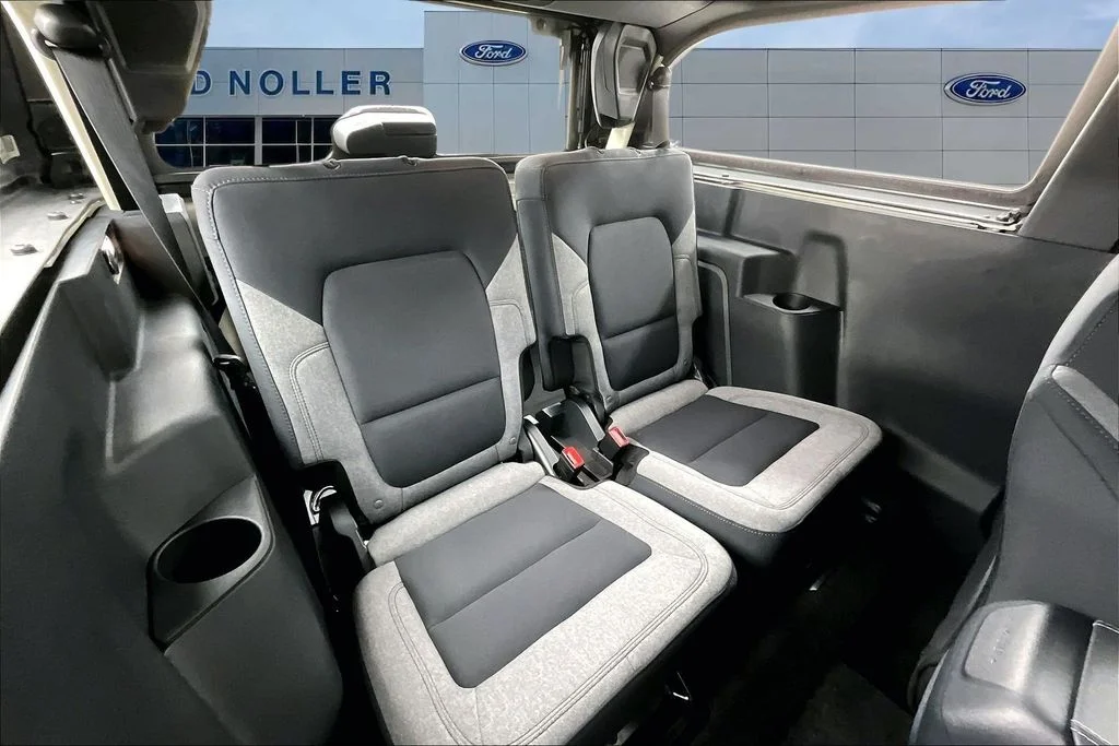 New 2025 Beige Ford Base image 10